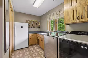 2488 Hillwood Dr E, Maplewood, MN 55119 - Photo 52
