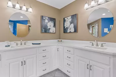 2488 Hillwood Drive E, Maplewood, MN 55119 - Photo 62