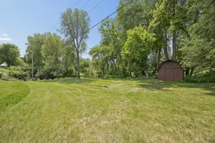 290 Rice Creek Blvd NE, Fridley, MN 55432 - Photo 6