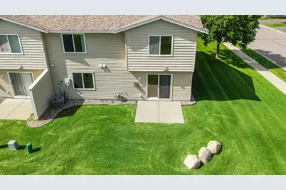 4244 Jarmann Lane, Shakopee, MN 55379 - Photo 36