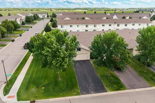4244 Jarmann Ln, Shakopee, MN 55379 - Photo 34