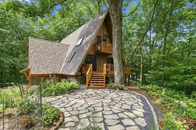 420 Pleasant View Road, Chanhassen, MN 55317 - Photo 2