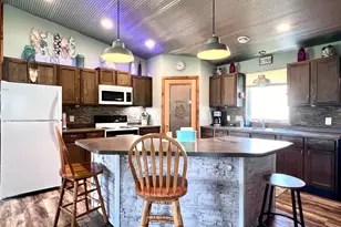 83177 Salmonson Dr, Clinton, MN 56225 - Photo 16