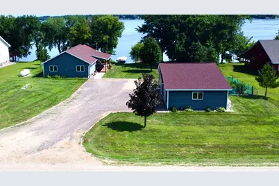 83177 Salmonson Drive, Clinton, MN 56225 - Photo 2