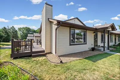 6775 Gretchen Lane N, Oakdale, MN 55128 - Photo 4
