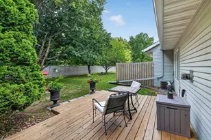 2408 Viola Heights Dr NE, Rochester, MN 55906 - Photo 40