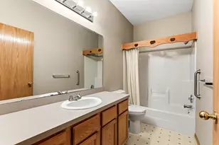 4826 Bluff Heights Trail SE, Prior Lake, MN 55372 - Photo 14