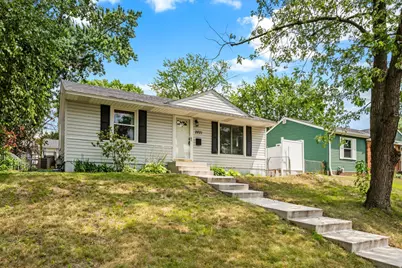2821 Quebec Avenue S, Saint Louis Park, MN 55426 - Photo 2