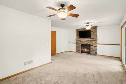 719 Evergreen Court, Burnsville, MN 55337 - Photo 18