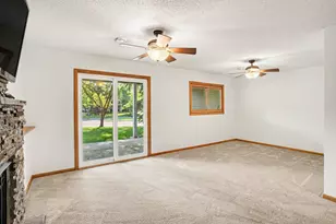719 Evergreen Ct, Burnsville, MN 55337 - Photo 20