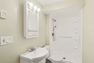 719 Evergreen Ct, Burnsville, MN 55337 - Photo 16