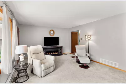 5618 398th Street, Rice, MN 56367 - Photo 6