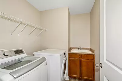 3947 Valencia Lane, Chaska, MN 55318 - Photo 34