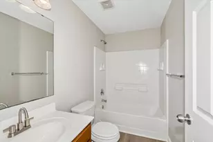 3947 Valencia Ln, Chaska, MN 55318 - Photo 40