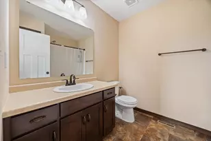 303 29th Ave SE, Saint Cloud, MN 56304 - Photo 10