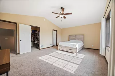 303 29th Avenue SE, Saint Cloud, MN 56304 - Photo 14