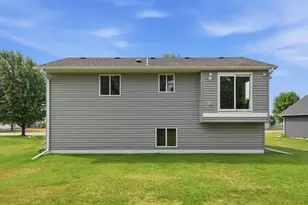 1106 9th St NE, Milaca, MN 56353 - Photo 38
