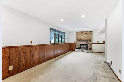 525 Lakewood Drive S, Maplewood, MN 55119 - Photo 28