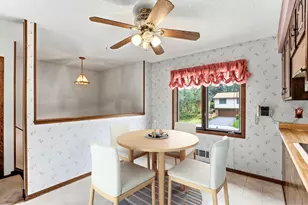 525 Lakewood Dr S, Maplewood, MN 55119 - Photo 12