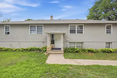 826 5th Street E, Saint Paul, MN 55106 - Photo 1