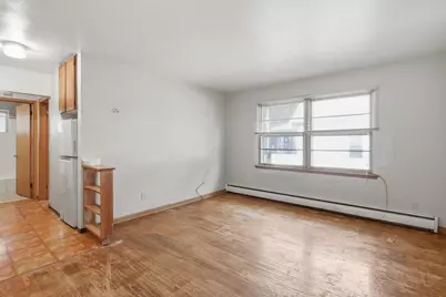 826 5th Street E, Saint Paul, MN 55106 - Photo 4