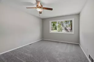 9401 Briar Rd, Bloomington, MN 55437 - Photo 18