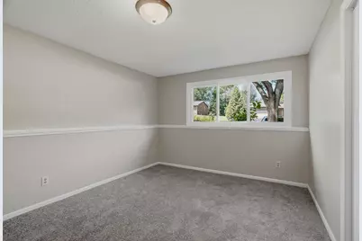 9401 Briar Road, Bloomington, MN 55437 - Photo 30