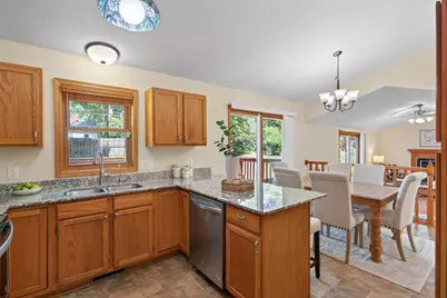 3900 51st Avenue N, Brooklyn Center, MN 55429 - Photo 14