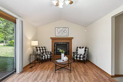 3900 51st Avenue N, Brooklyn Center, MN 55429 - Photo 8