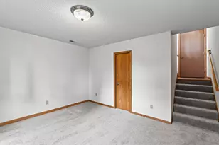 14799 Endicott Way, Apple Valley, MN 55124 - Photo 28