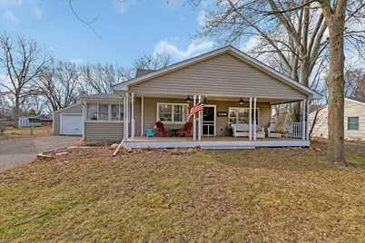 2106 Blomquist Avenue, White Bear Lake, MN 55110 - Photo 2