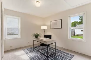 1873 Hawthorne Ave E, Saint Paul, MN 55119 - Photo 12