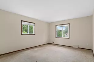 8757 75th St S, Cottage Grove, MN 55016 - Photo 12