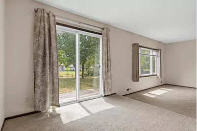 8757 75th Street S, Cottage Grove, MN 55016 - Photo 6