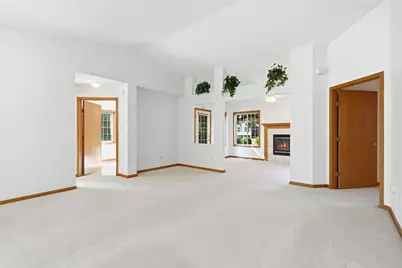 8554 Telford Lane N, Brooklyn Park, MN 55443 - Photo 6