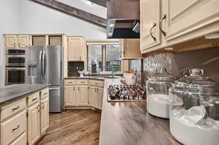 6518 Gleason Ct, Edina, MN 55436 - Photo 16