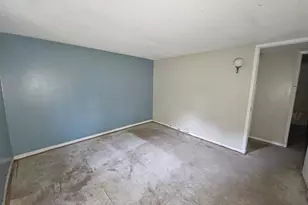 47099 Center Street W, East Grand Forks, MN 56721 - Photo 10