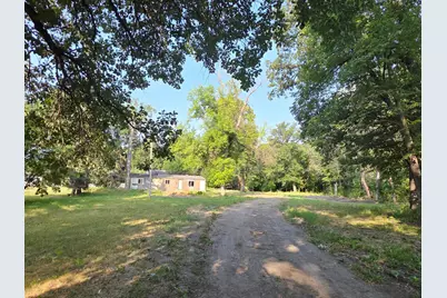 47099 Center Street W, East Grand Forks, MN 56721 - Photo 4