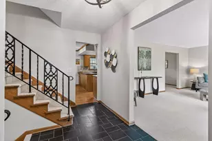 2095 Kelly Dr, Golden Valley, MN 55427 - Photo 6