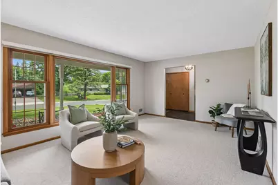 2095 Kelly Drive, Golden Valley, MN 55427 - Photo 8