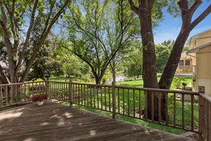 2095 Kelly Dr, Golden Valley, MN 55427 - Photo 22