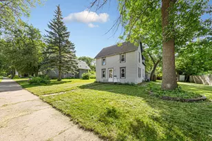 1519 N 4th St, Mankato, MN 56001 - Photo 4