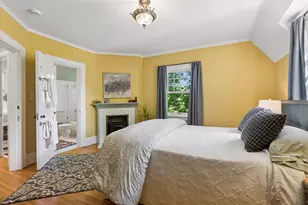 1818 Kenwood Pkwy, Minneapolis, MN 55405 - Photo 30