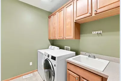 7143 Arthur Drive, Woodbury, MN 55125 - Photo 10