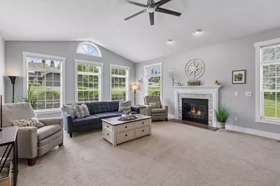 17437 Hazel Court, Lakeville, MN 55044 - Photo 6