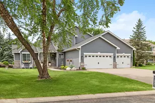 17437 Hazel Ct, Lakeville, MN 55044 - Photo 2