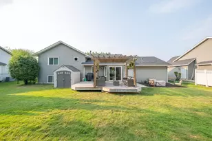 7685 Upper 45th St N, Oakdale, MN 55128 - Photo 28