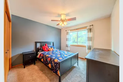 7685 Upper 45th Street N, Oakdale, MN 55128 - Photo 10