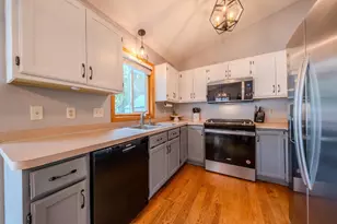 7685 Upper 45th St N, Oakdale, MN 55128 - Photo 10