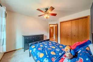 7685 Upper 45th St N, Oakdale, MN 55128 - Photo 20